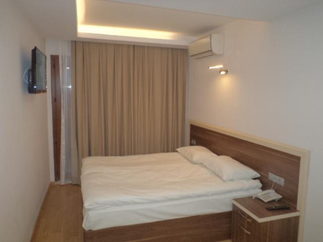 Merkez Hotel *